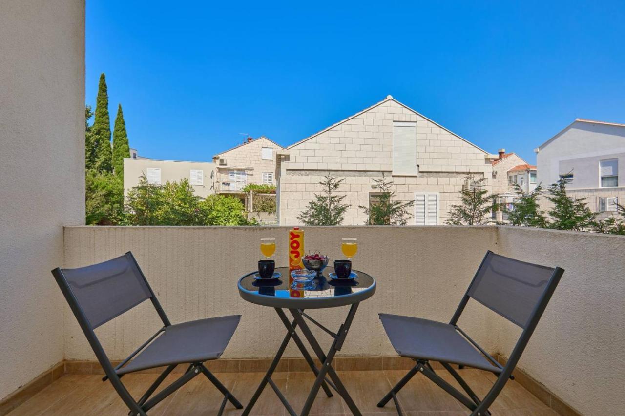 The Monroe - Stylish 2 Bd Apartment In Villa Orsan Дубровник Екстериор снимка