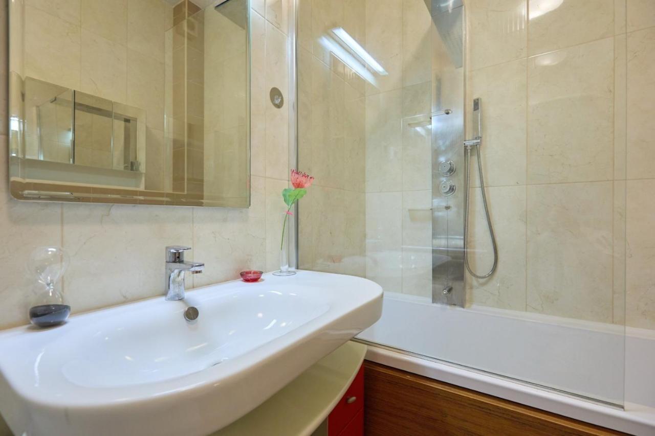 The Monroe - Stylish 2 Bd Apartment In Villa Orsan Дубровник Екстериор снимка